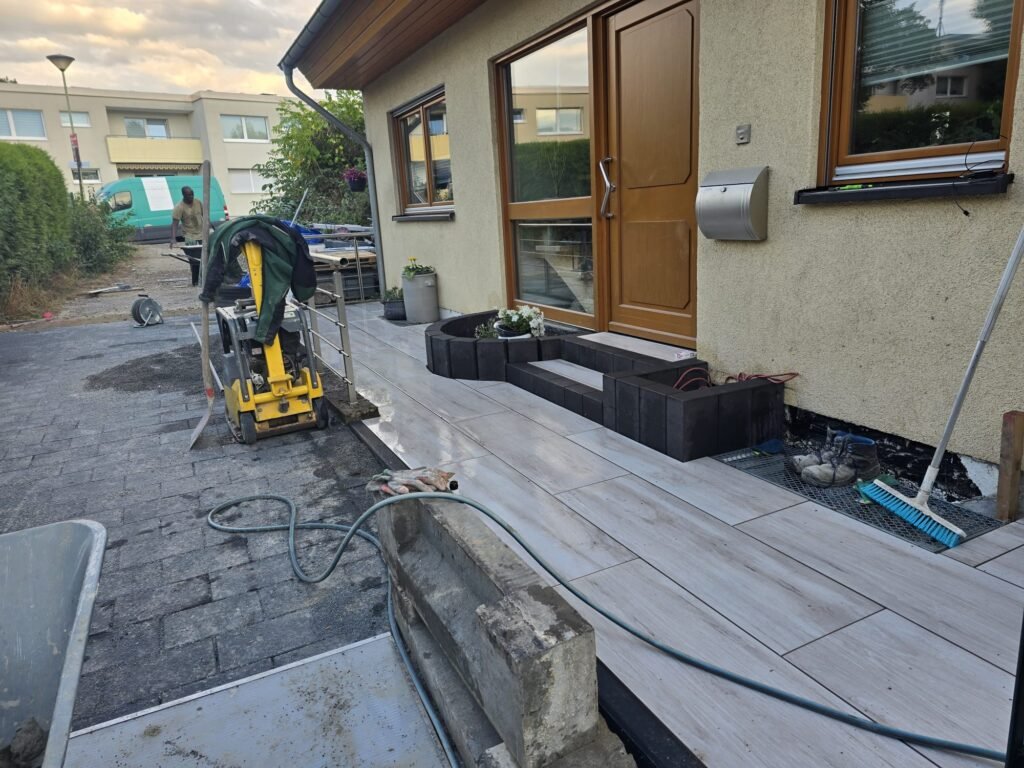 Neuer Eingang in Witten